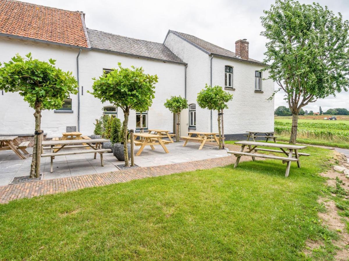 Spacious Farmhouse In Limburg Near Forest Villa Sint Antoniusbank Exterior photo